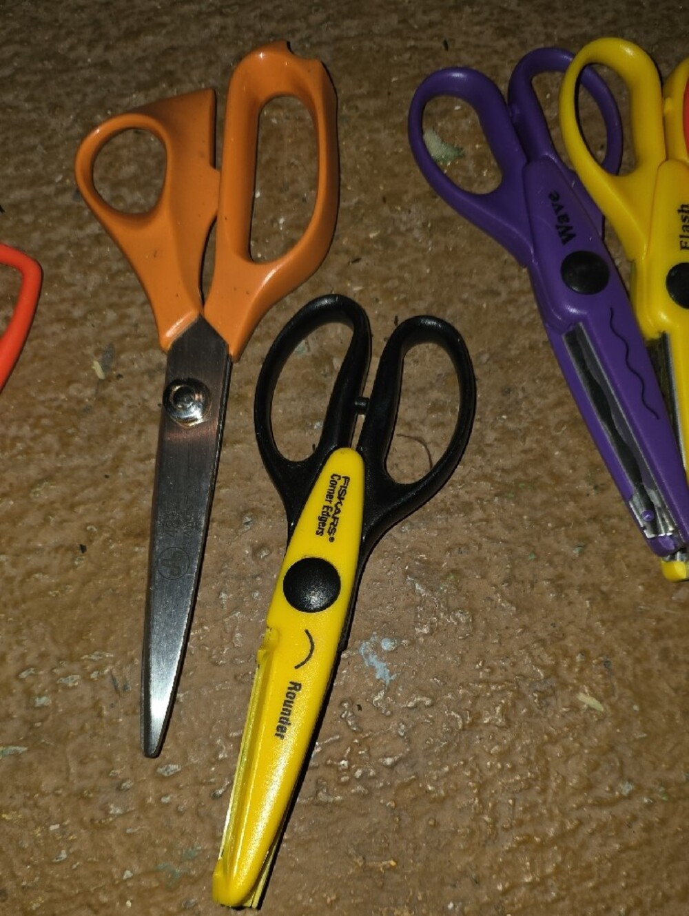 Assorted Color Craft Scissors Set by - Picture 3 of 7